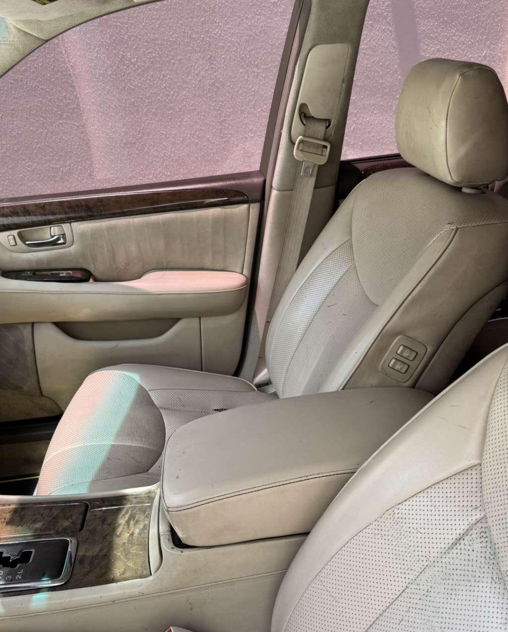 2001 لكزس LS