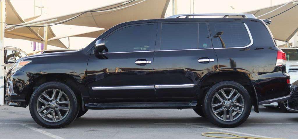 2013 لكزس LX