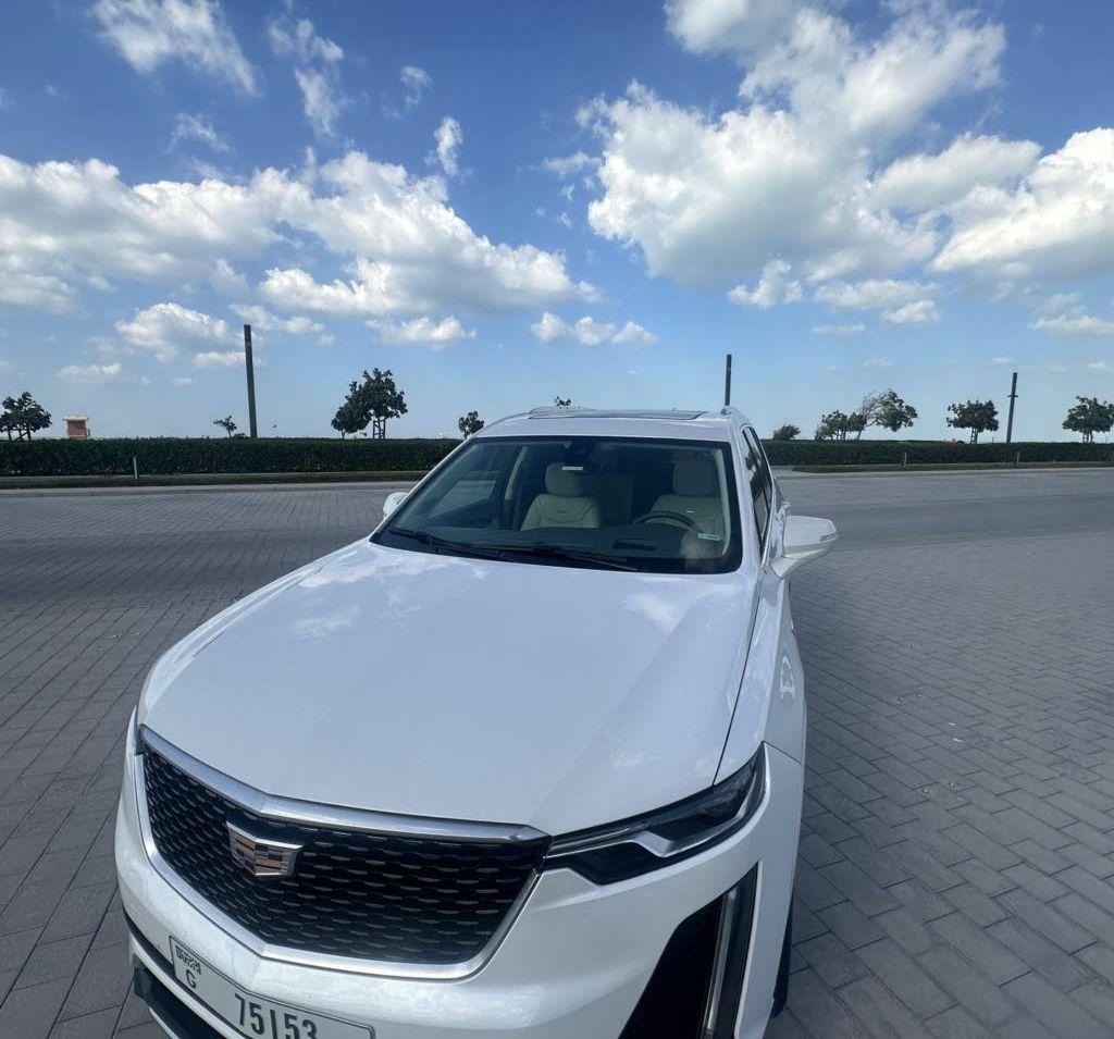 2022 كاديلاك XT6