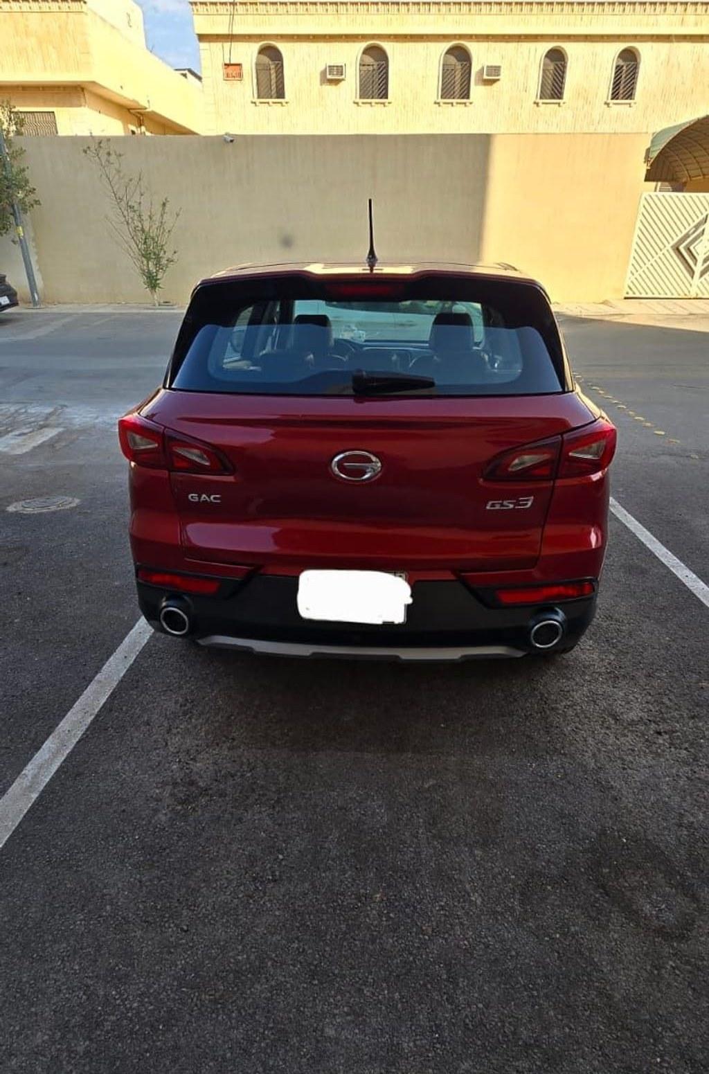 سيارة GAC GS3