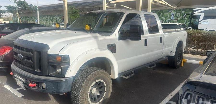 فورد F-350 موديل