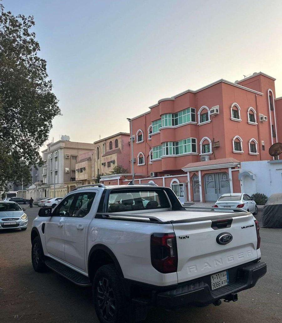 فورد ويلد تراك