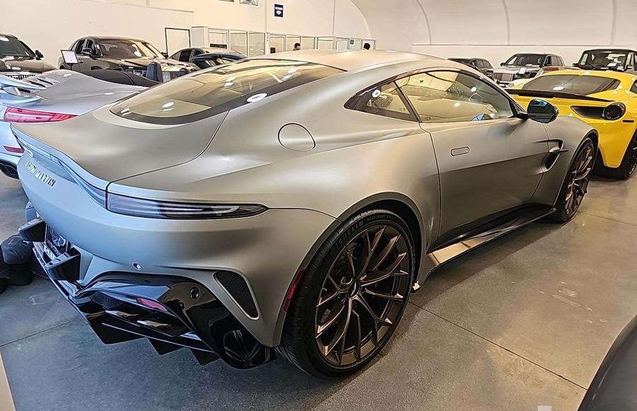 2025 Aston Martin