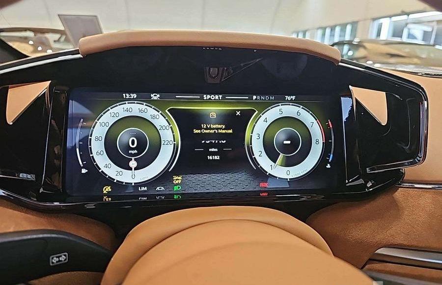 2025 Aston Martin