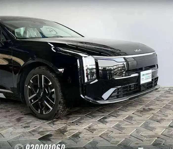 KIA K8 استاندر