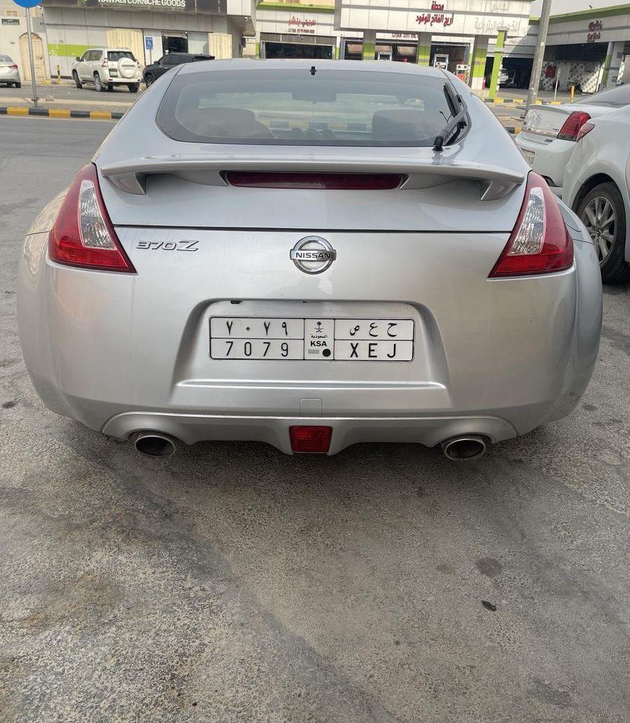 نيسان 370 Z