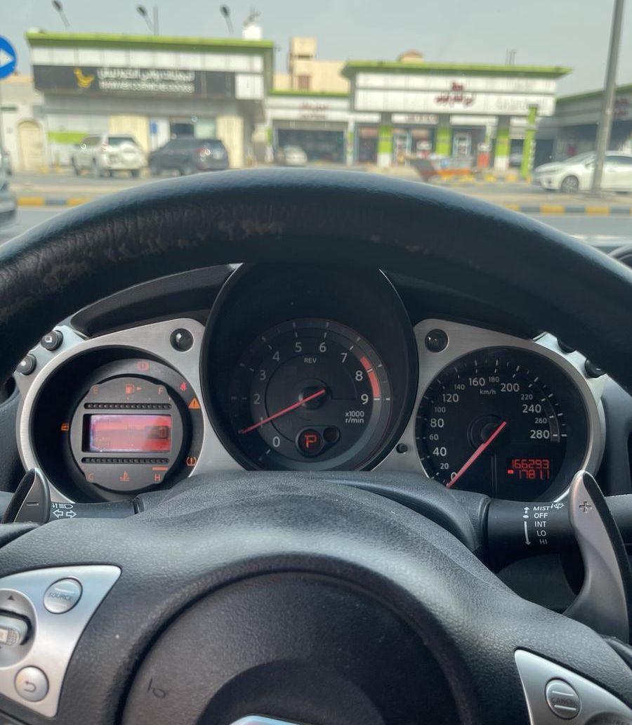 نيسان 370 Z