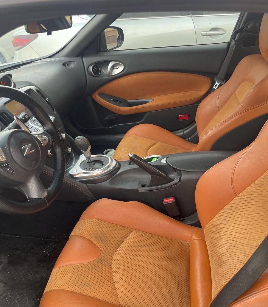 نيسان 370 Z