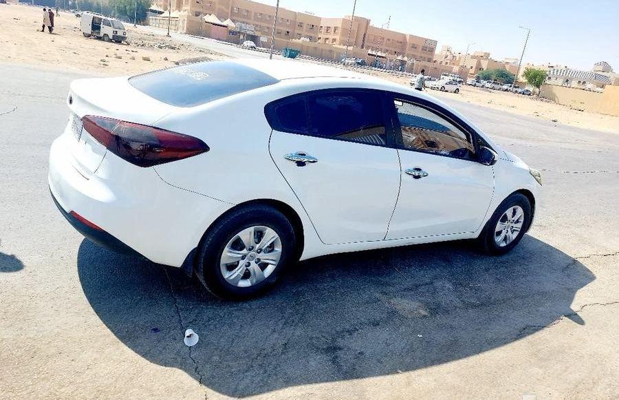 كيا سيراتو 2015