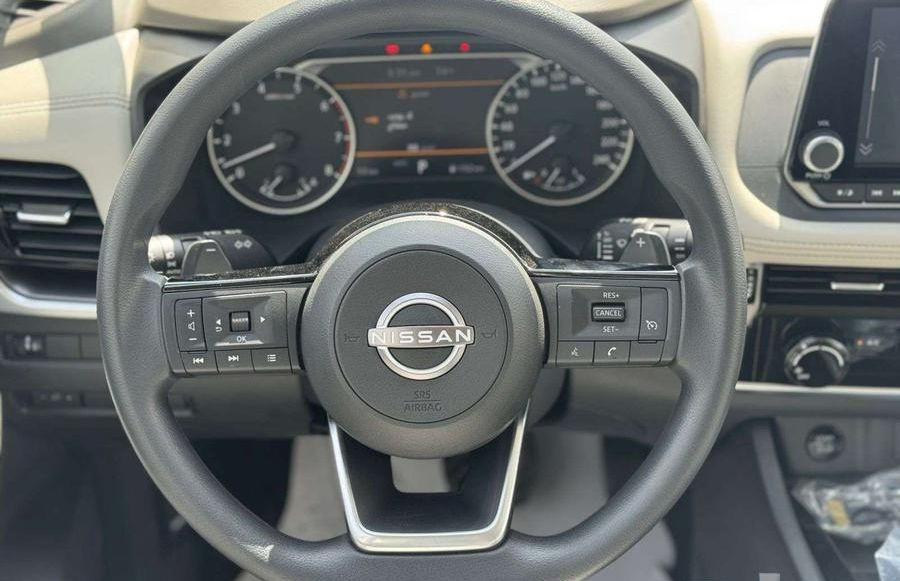 نيسان اكس تريل