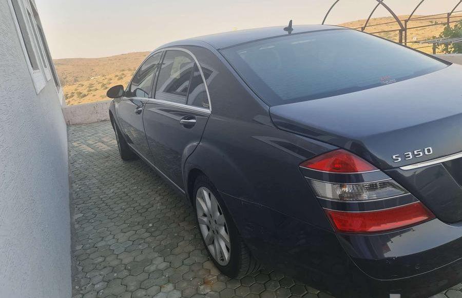 سيارة مرسيدس 350C