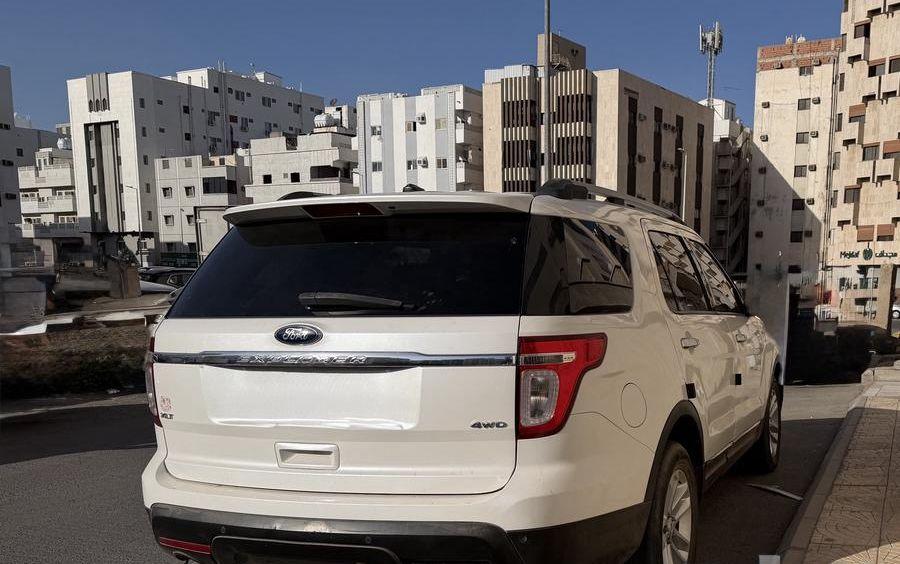للبيع فورد اكسبلورر
