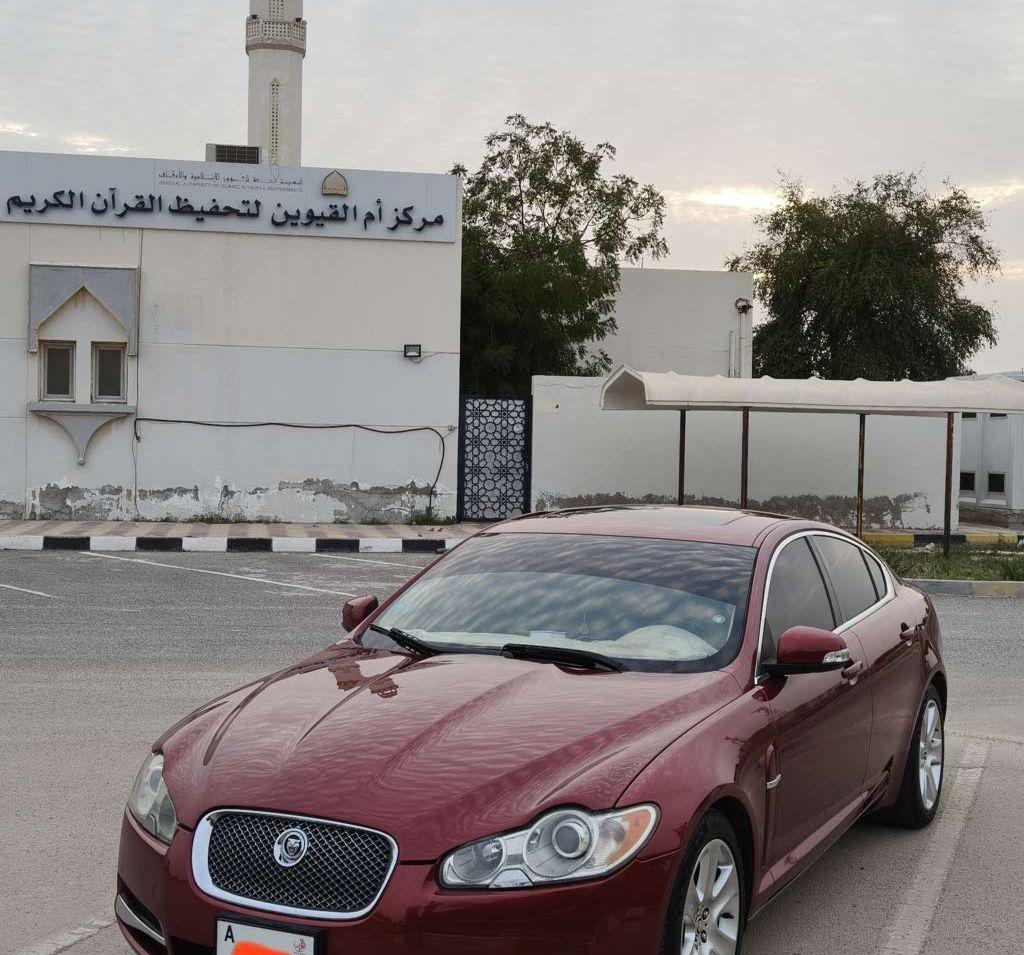 2009 جاكوار XF
