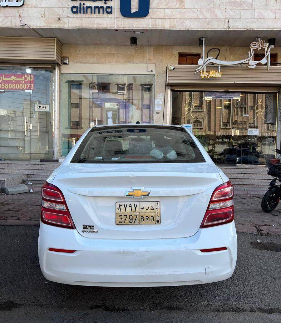 للبيع شفروليه افيو