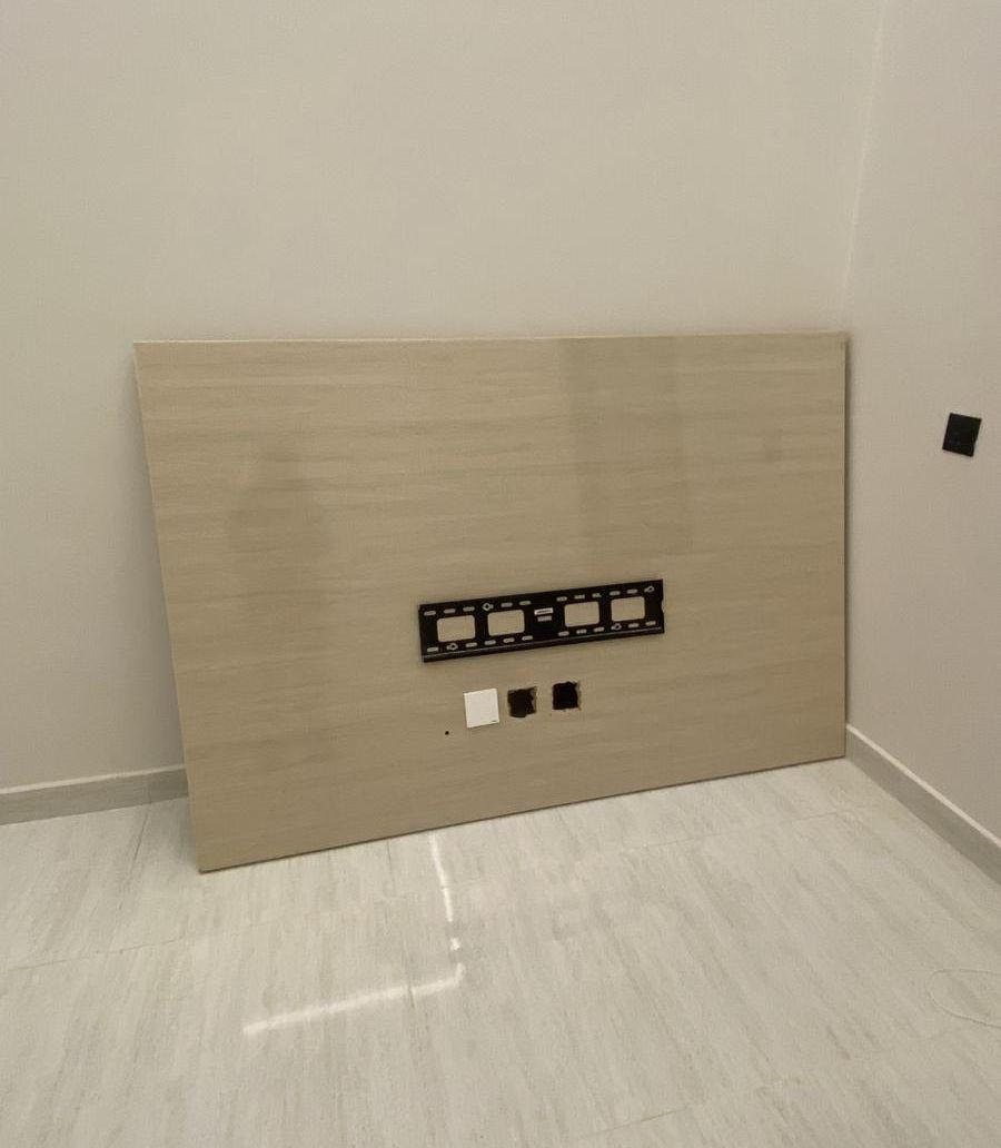 ديكور شاشه مع