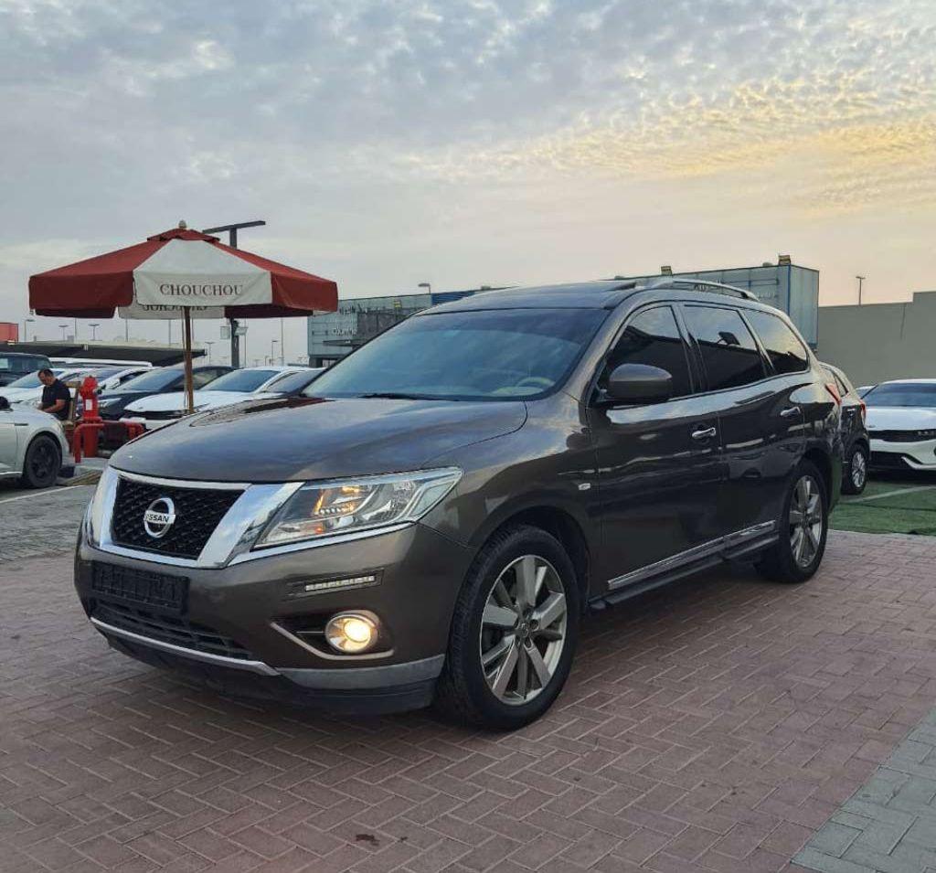 2015 نيسان باثفايندر