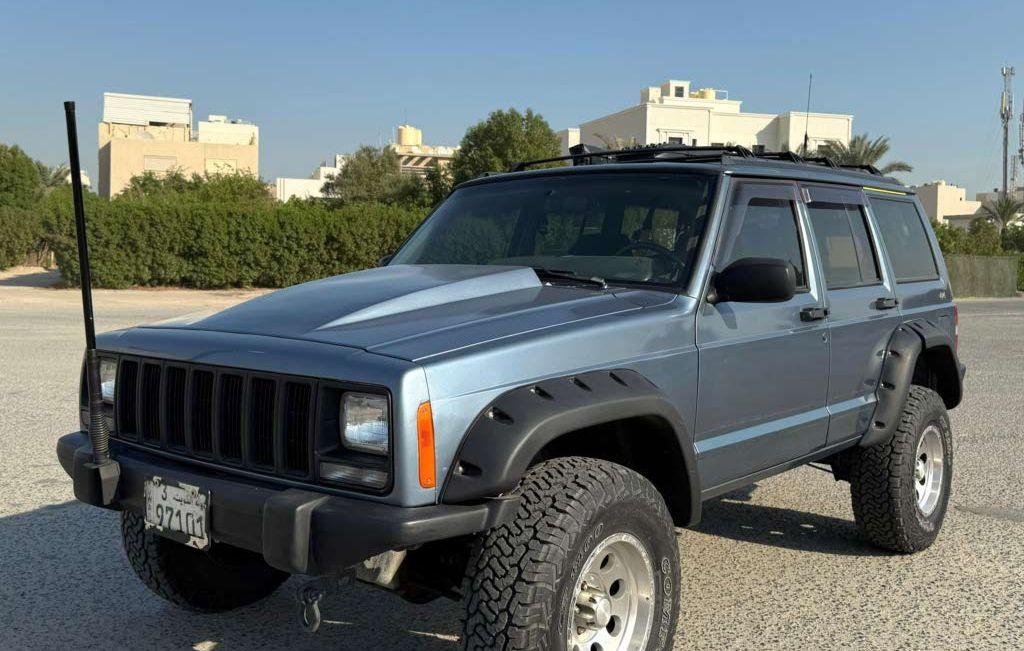 1997 جيب شيروكى