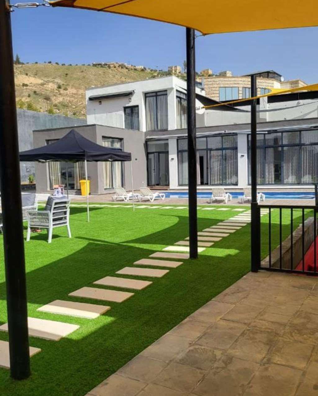 SanaFarm A مزرعه