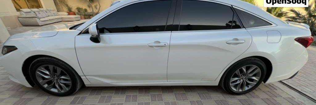 2019 تويوتا افالون
