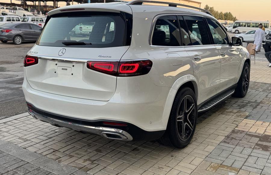مرسيدس GLS450 2022