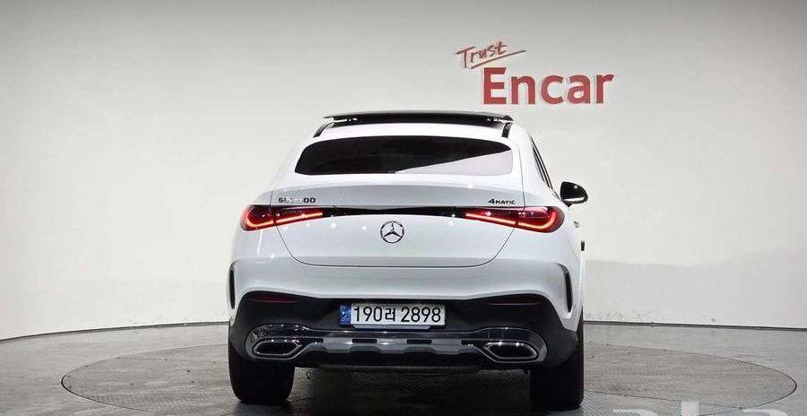 GLC 300 كوبية