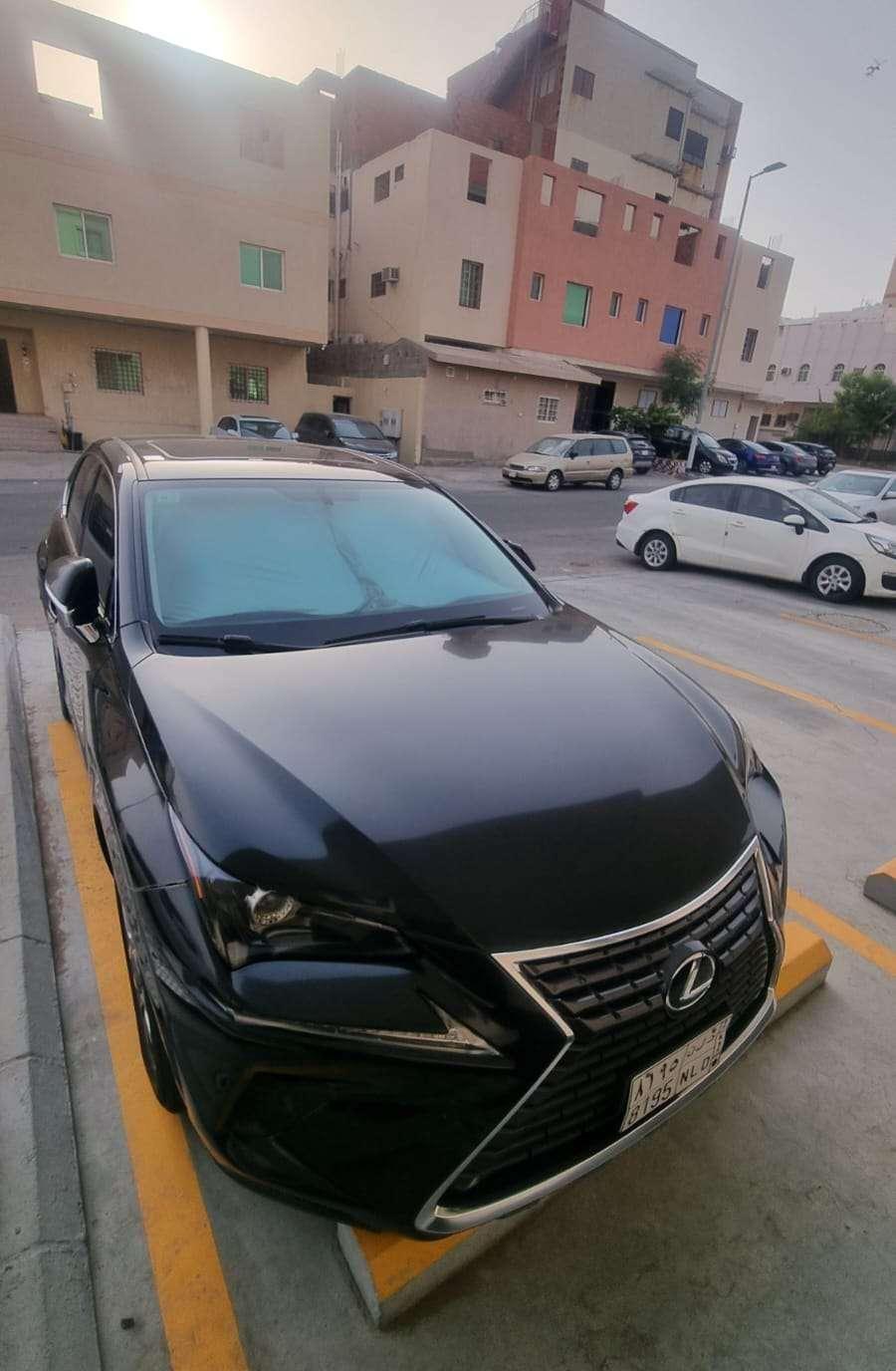 لكزس NX300 سعودى