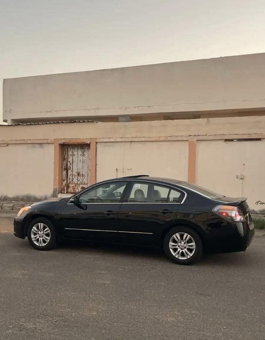 التيما 2010SV