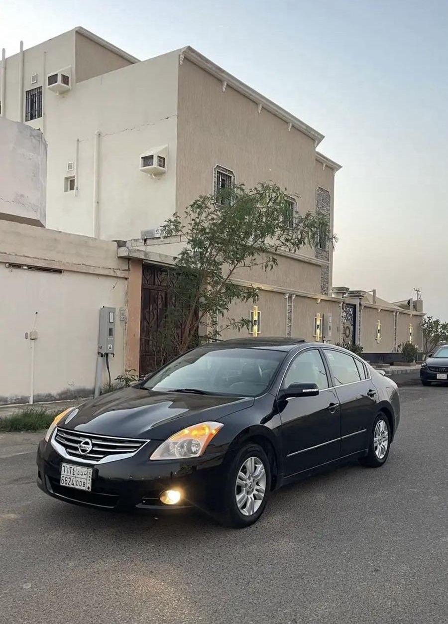 التيما 2010SV