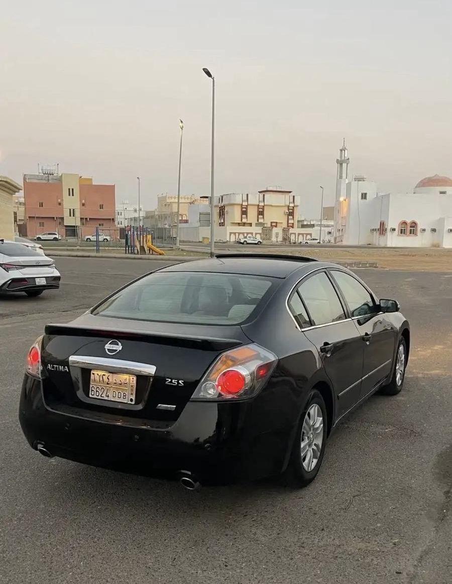 التيما 2010SV