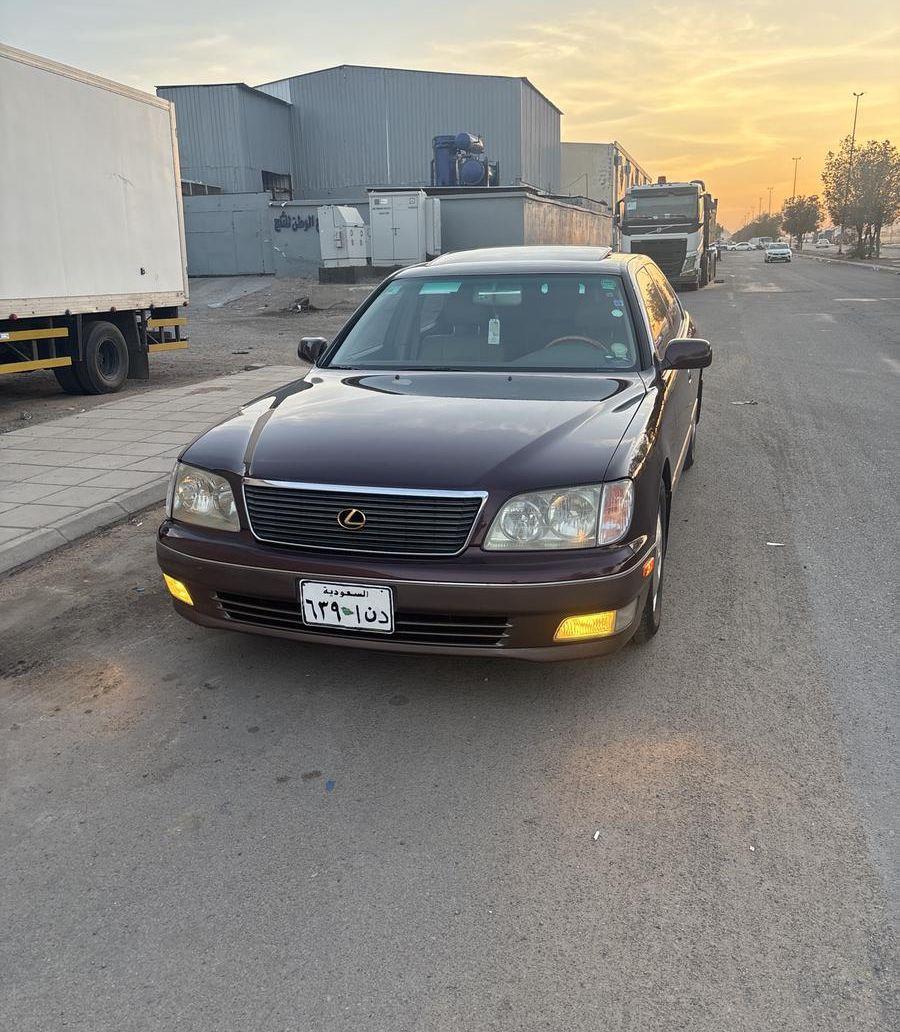 لكزس 400 LS