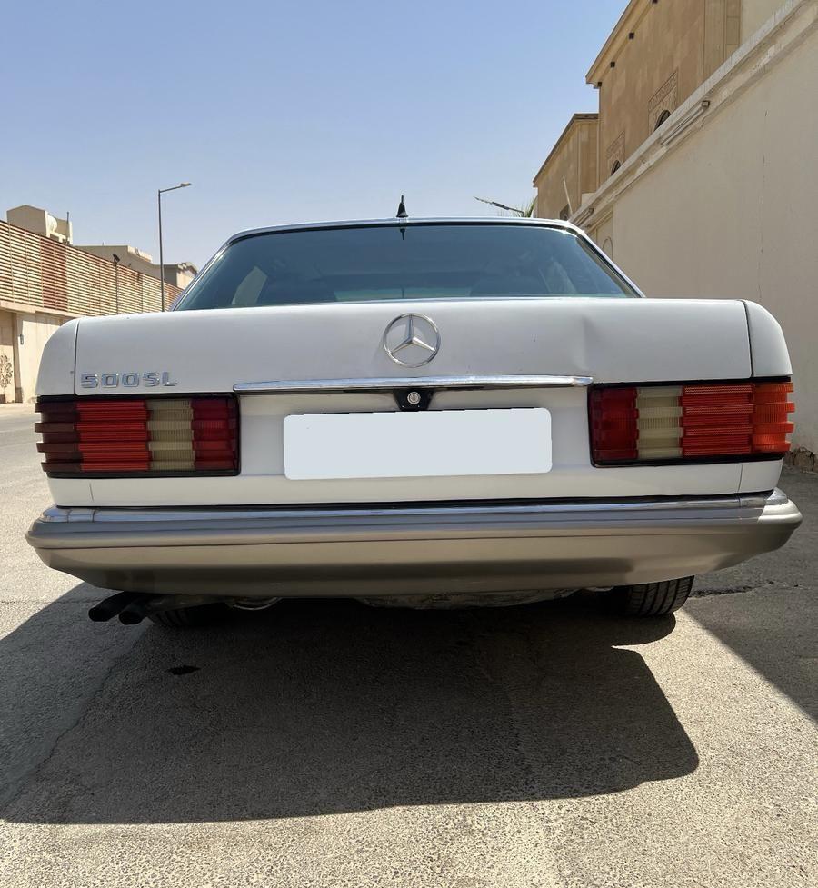 سيارة مرسيدس 500