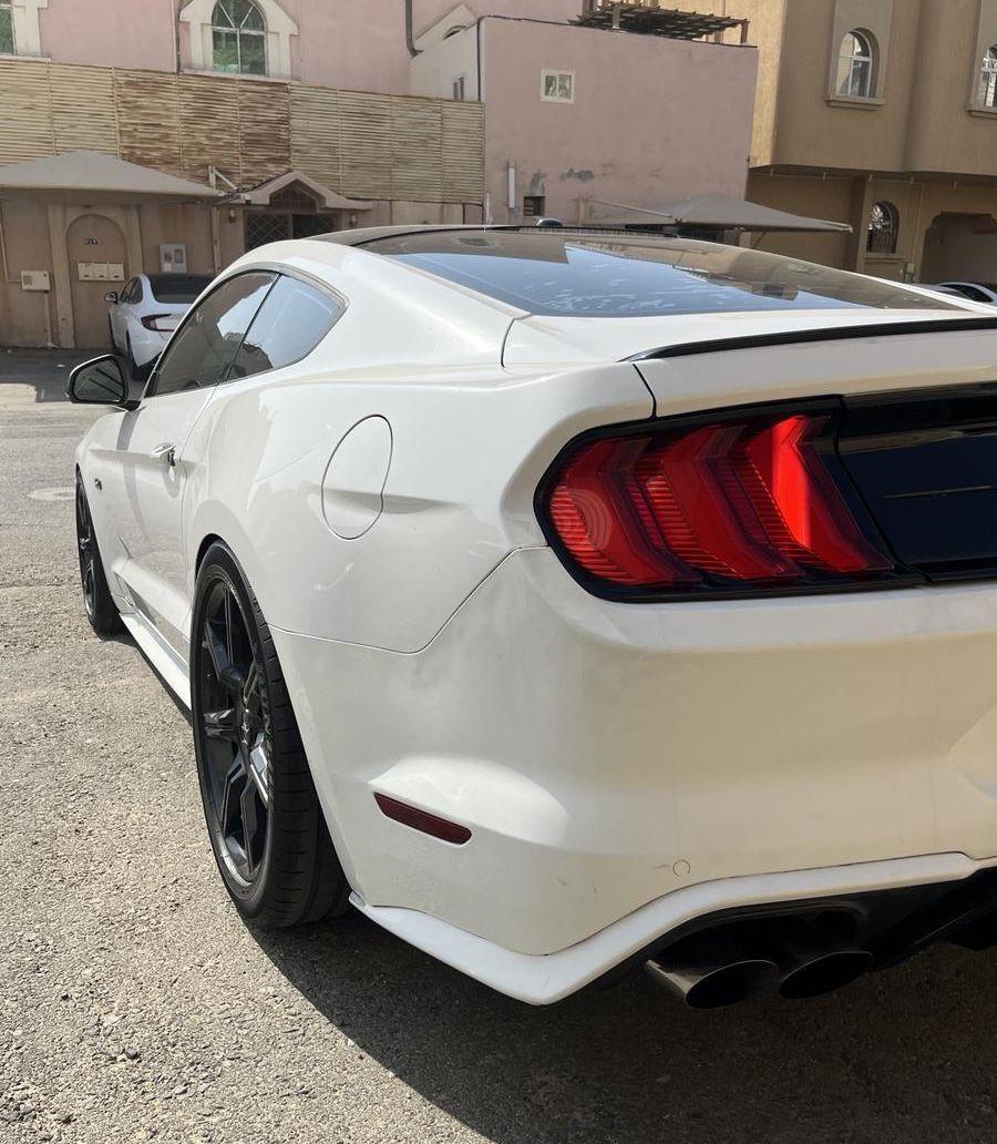 فورد موستينج 5.0