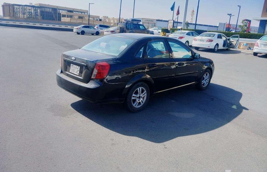 8000 Sar فحص
