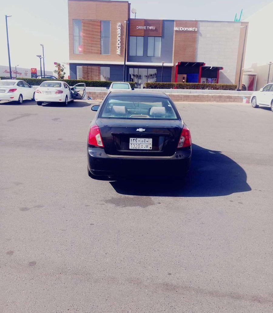8000 Sar فحص