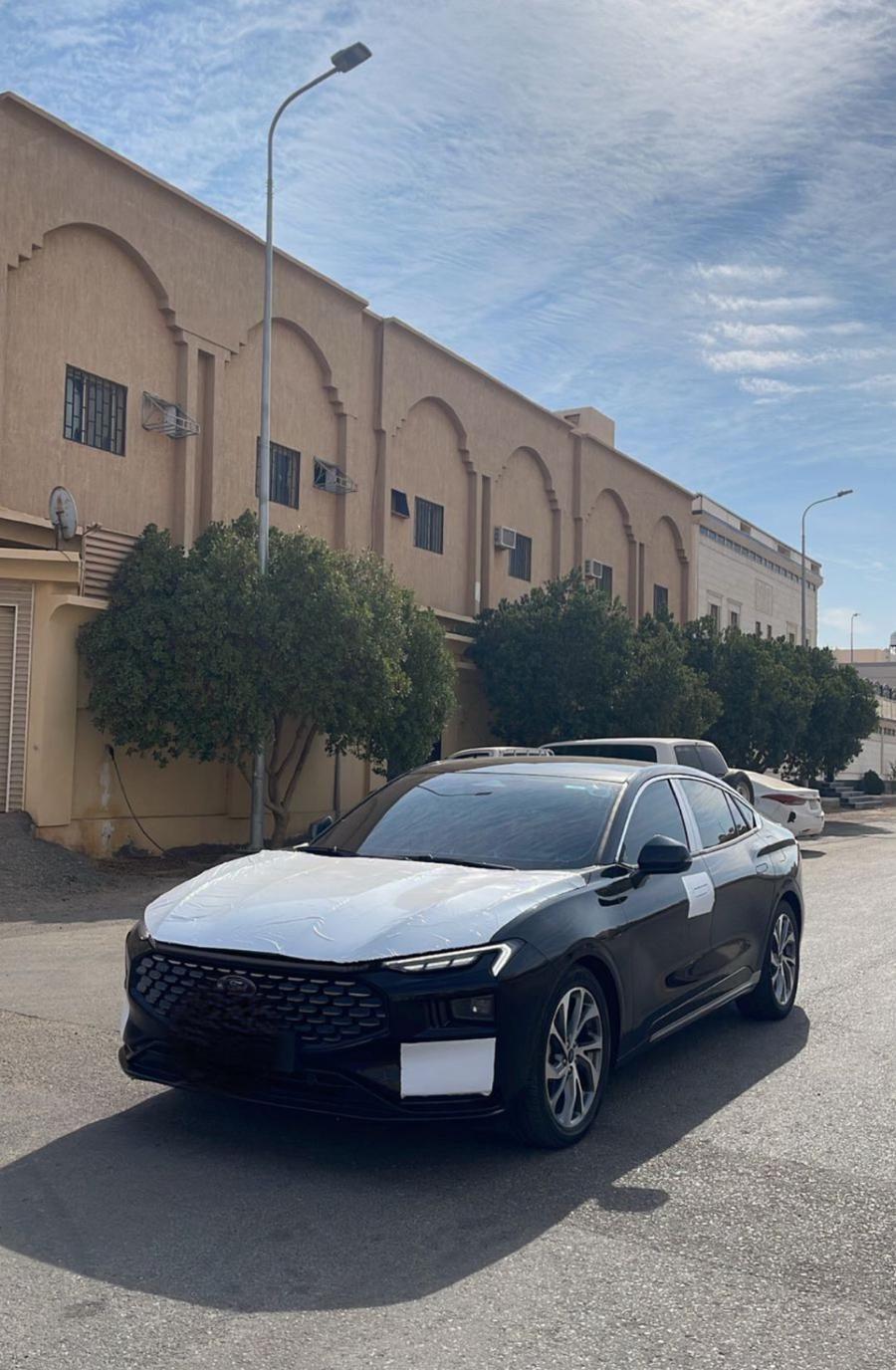 فورد تورس