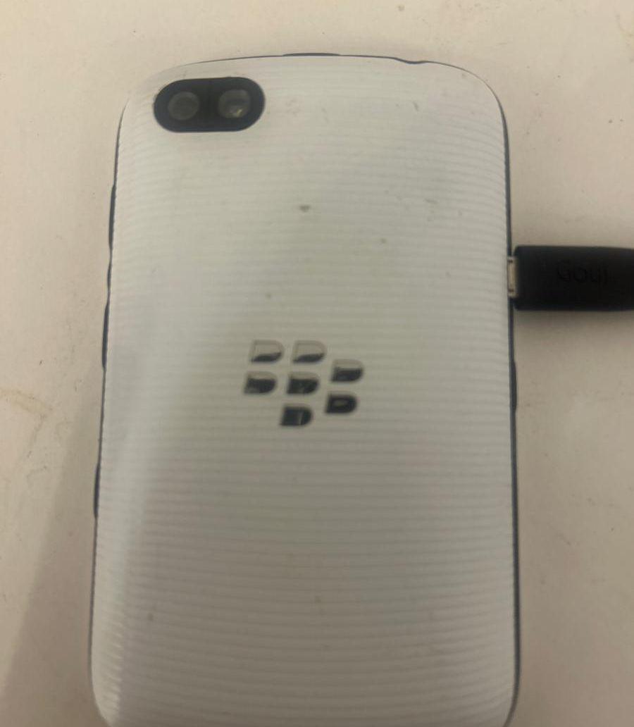 بلاك بيري 9720