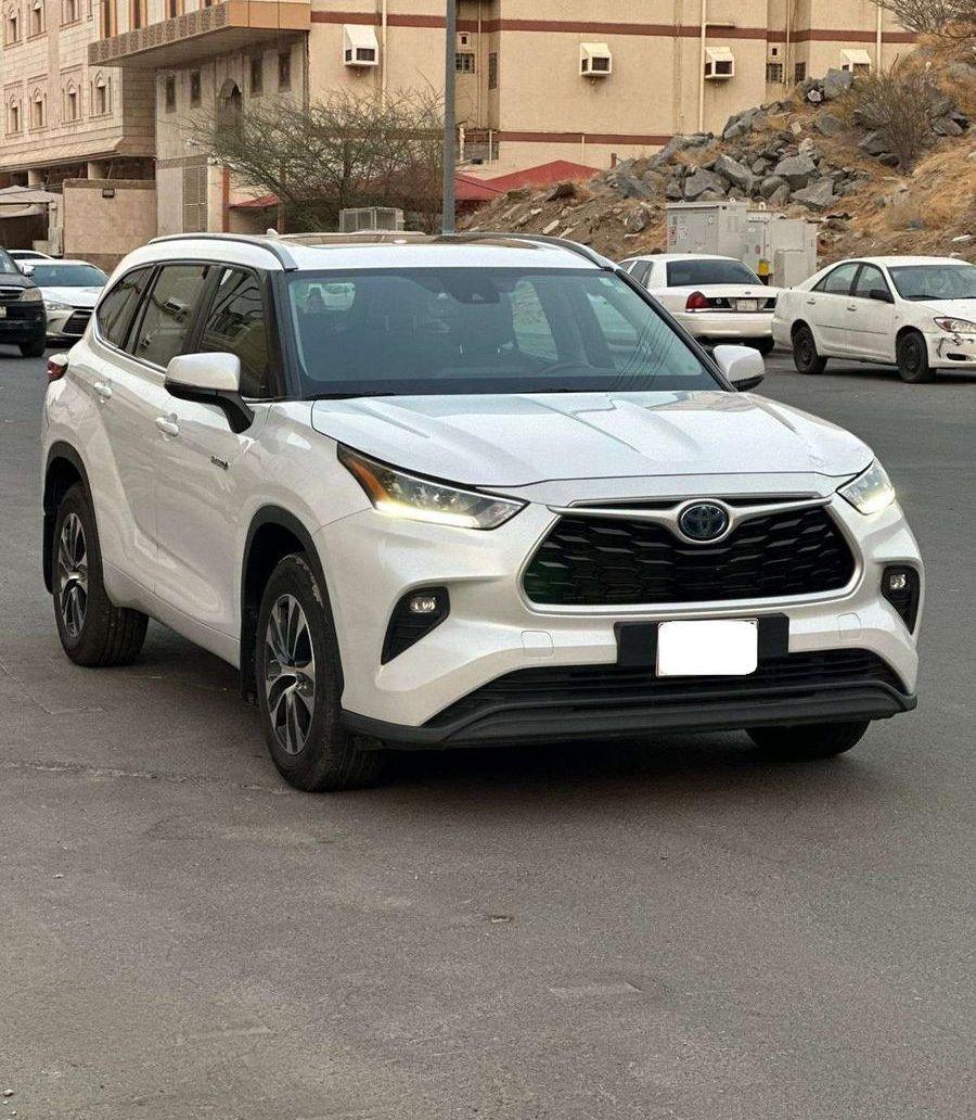 تويوتا هايلاندر GLE