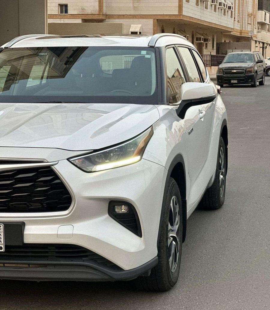 تويوتا هايلاندر GLE