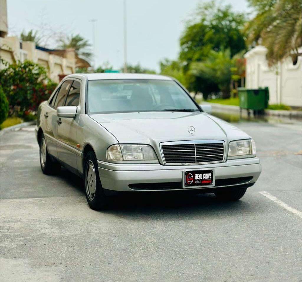 1994 مرسيدس بنز