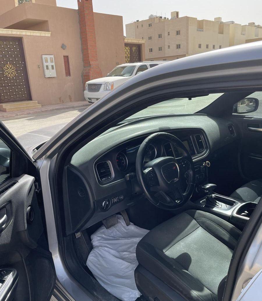 بيع سيارة دوج