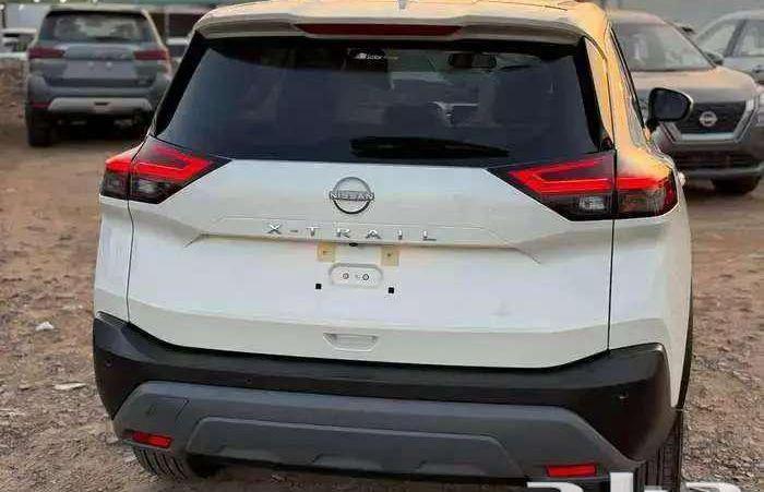 نيسان اكستريل 5