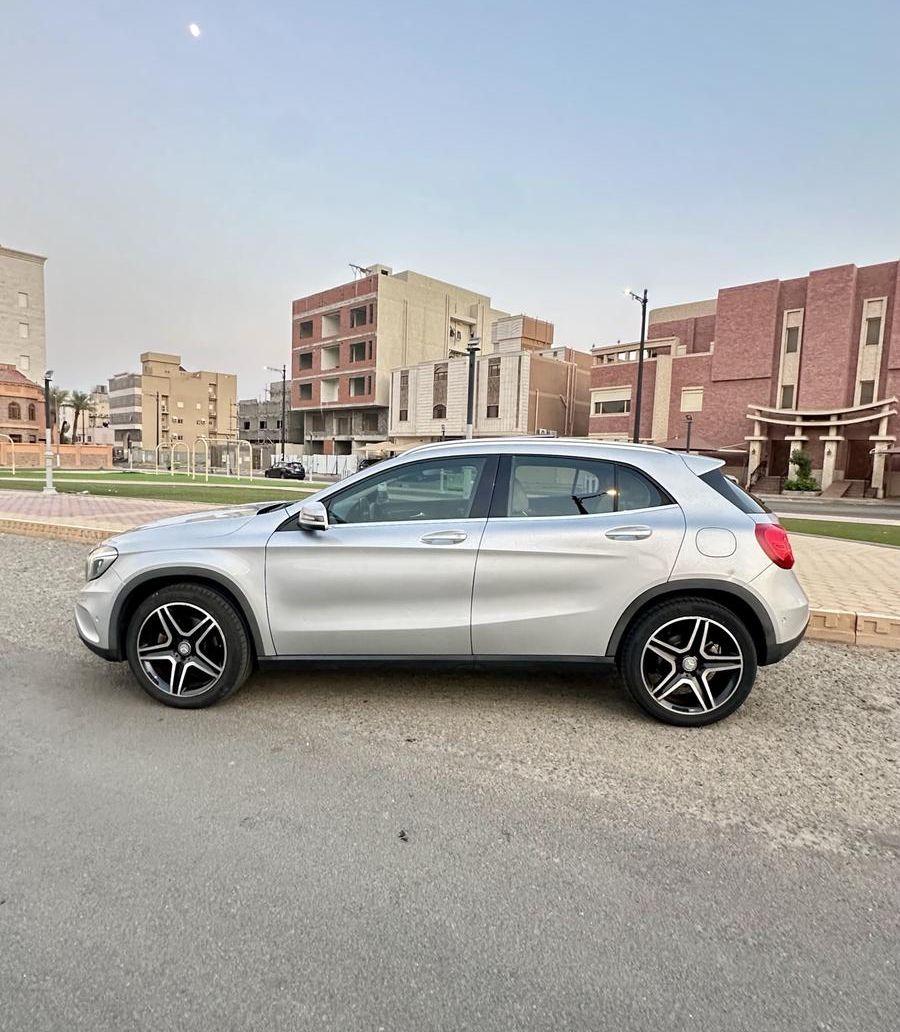 مرسيدس GLA250 2016