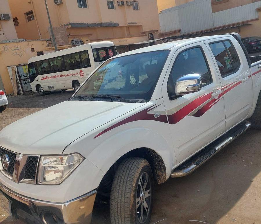 نيسان نافارا