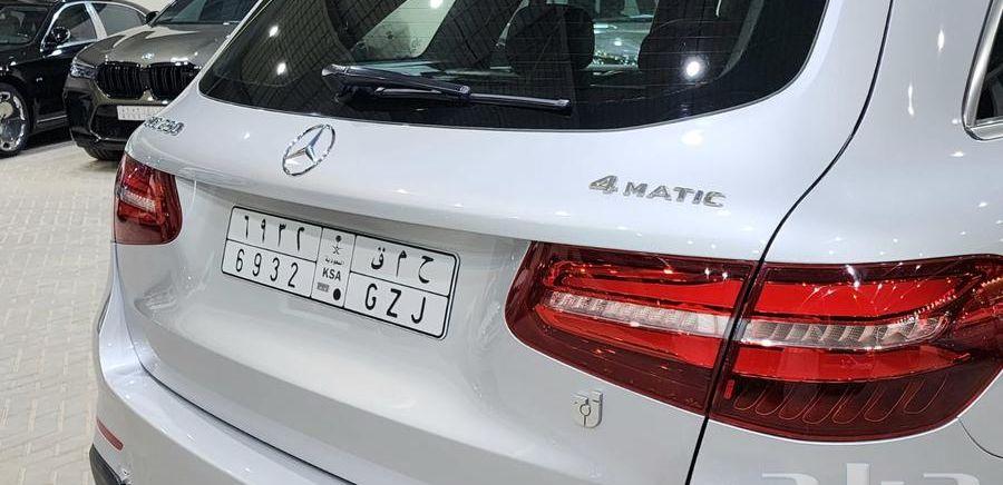 مرسديس GLC250 2016