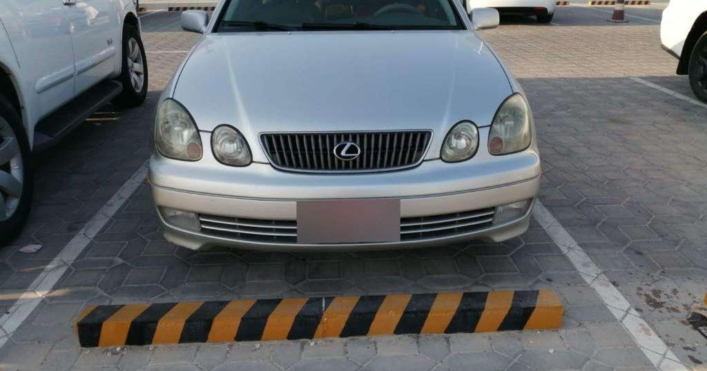 2005 لكزس اخرى