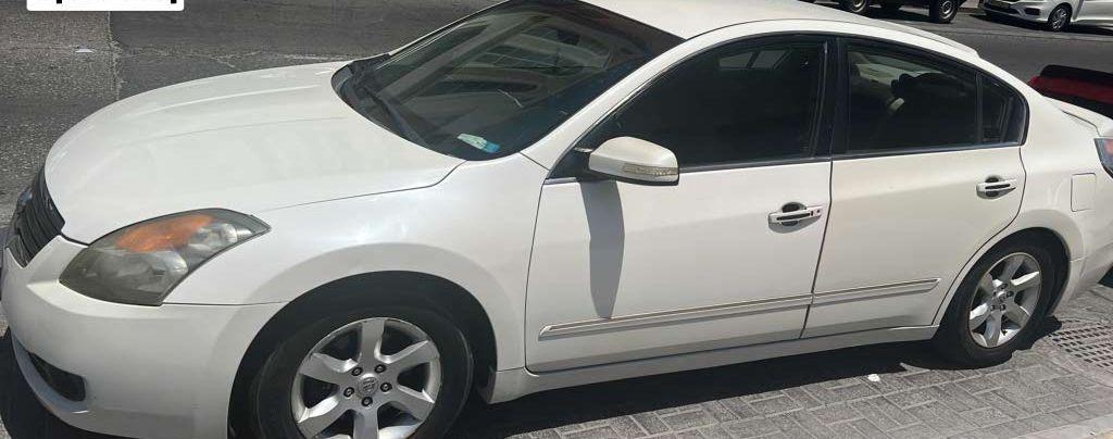 2009 نيسان التيما