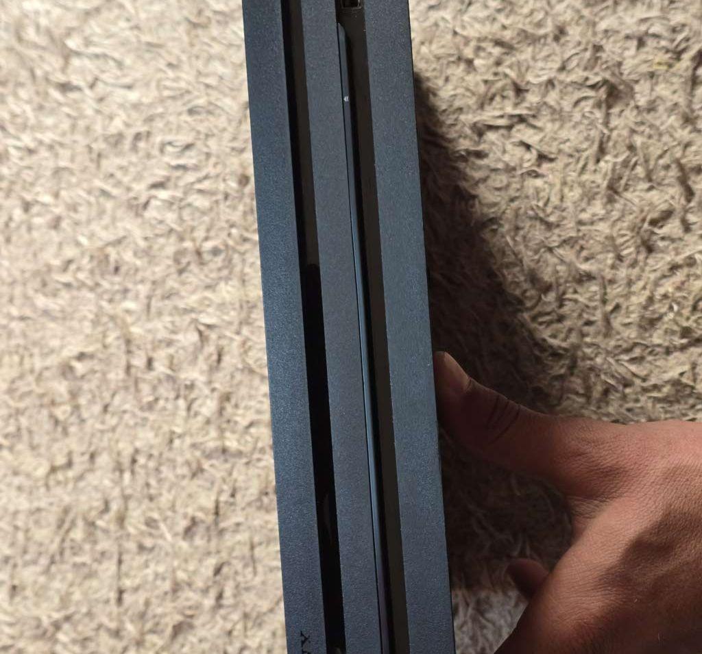 Ps4 pro. 