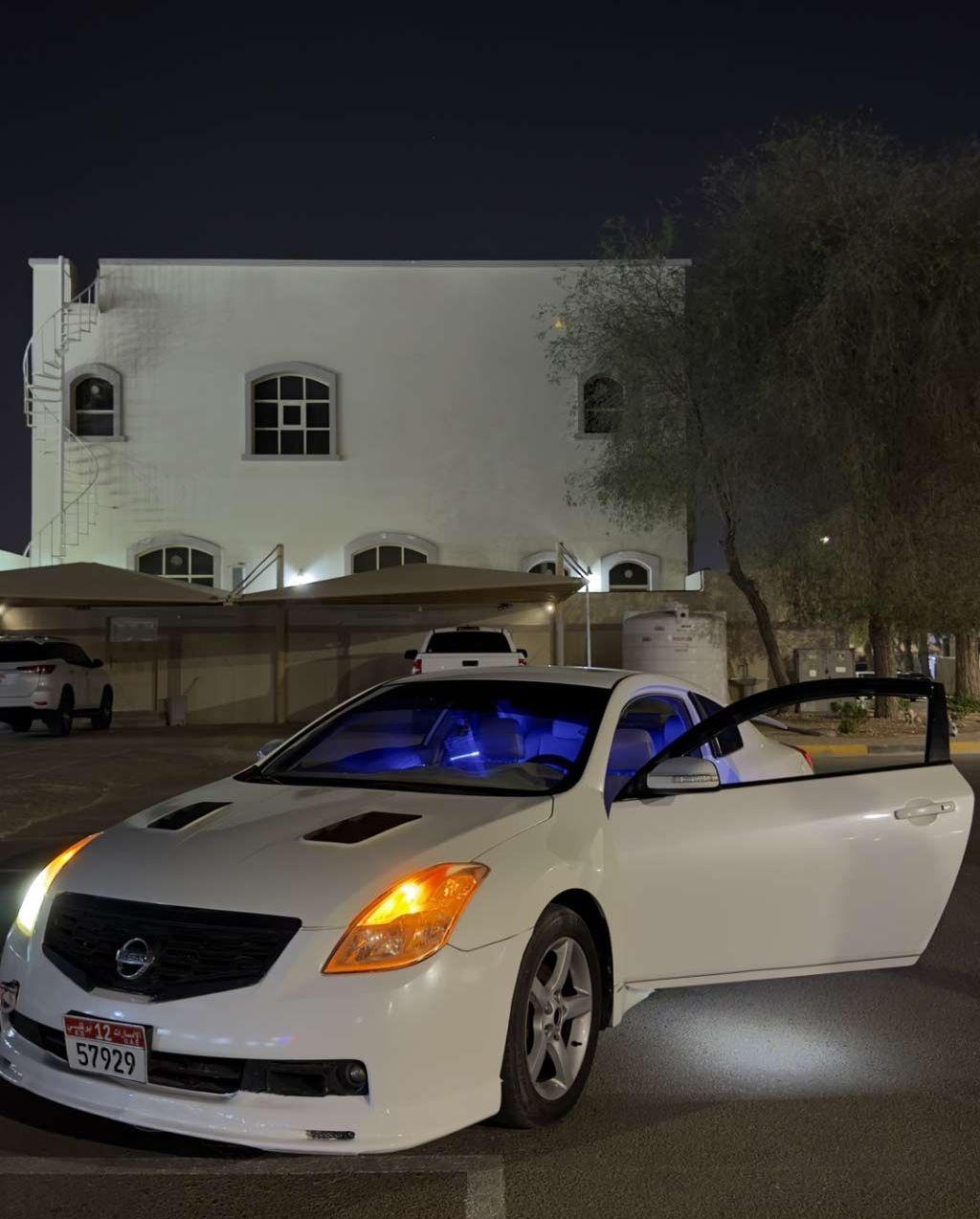 2008 نيسان التيما