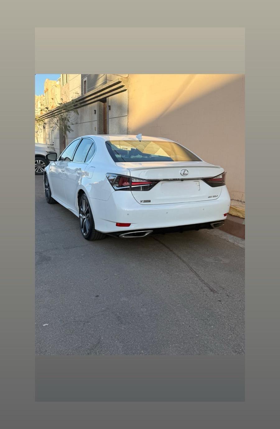 لكزس Gs F