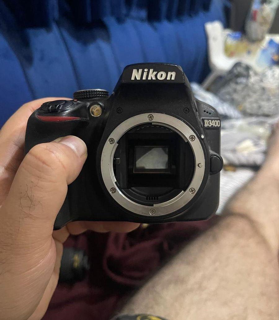 كاميرا نيكون D3400